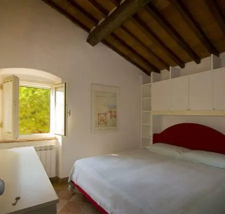 Lejlighedshotel Il Casale Lacona